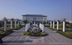 suncitygroup太阳集团人的一天