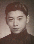 凝固的艺术，永恒的怀念——碑雕艺术与名人的故事