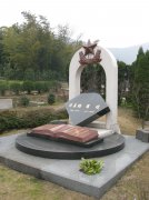 名人墓碑应该如何设计？探索永恒印记的艺术与思考